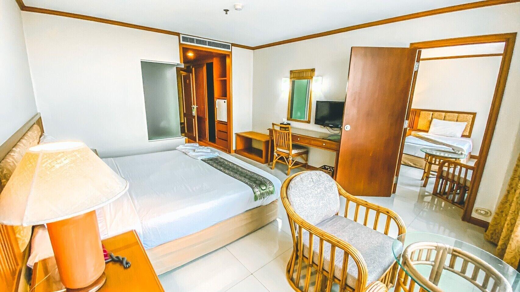 K Park Grand Hotel Surat Thani Exterior foto